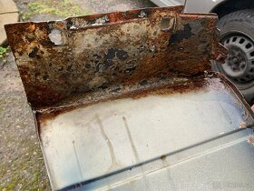 P: Pravý přední blatník BMW e36 sedan - 10