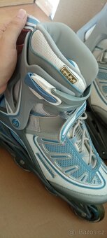 Dámské kolečkové brusle světlé Rollerblade - 10