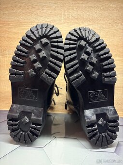 Dr. Martens Jadon - 10