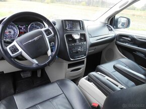 Chrysler Town Country 3,6 Stown Go  DVD 2015 NEW - 10