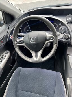 HONDA CIVIC2.2 CDTI Rv-2008 NAJETO-159tis. km - 10
