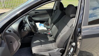 Hyundai i30 //1.4i//80kW//1.MAJITELKA//70TKM//SERVIS// - 10