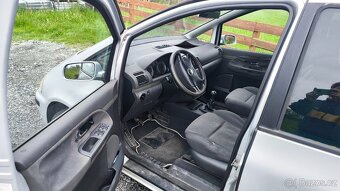 Volkswagen Sharan 1.9 TDI PD 96kw - 10