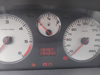 Peugeot 406 2.0HDi - 10