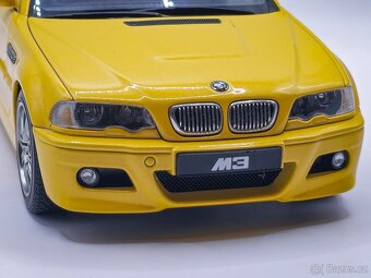BMW E46 M3 1:18 AutoArt - 10