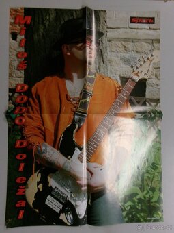 Spark Poster Gallery Volume 4. Časopis + CD. - 10
