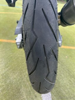 Honda cbr 125r - 10