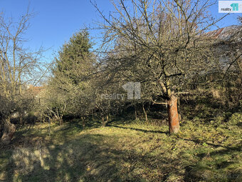 Prodej rodinného domu, 3+1, garáž, dílna, pozemek 1074m2, ul - 10