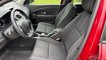 Renault Megane 1.6i 81kW - 10