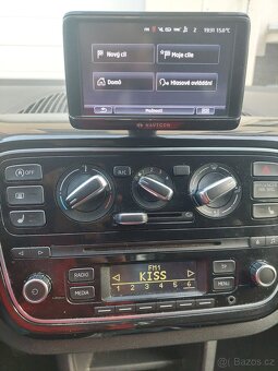VW UP 1.0 CNG HIGHLINE - 10