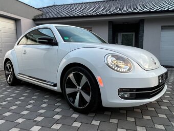 Volkswagen Beetle Sport 2.0Tfsi 147Kw - DSG - 10