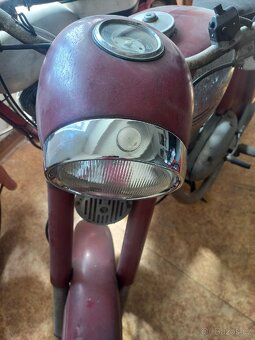 Jawa 250 - 10