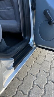 Seat Leon 1M1 1.6 16v 77 Kw (105 koní) - 10