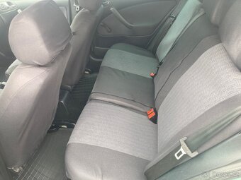 ŠKODA OCTAVIA 1,6Combi TOUR,tažné,1.majitel,koupeno v ČR - 10