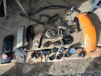 Kawasaki KLX 250 KL 250 díly - 10