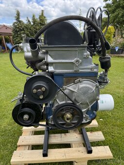 Lada 2106 Nový motor 1,6 uloženka - 10