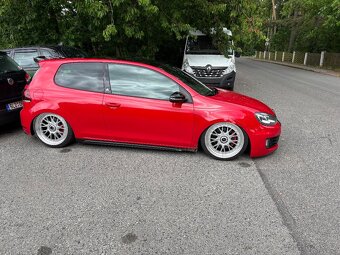 Volkswagen Golf VI GTI Edice Adidas - 10