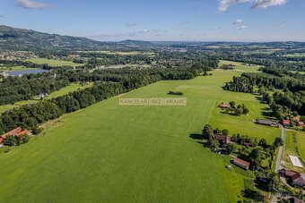 Nádherné stavební pozemky v obci Čeladná - 10
