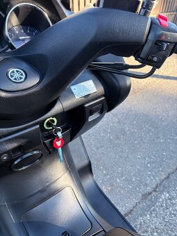 Yamaha Majesty 400 - 10