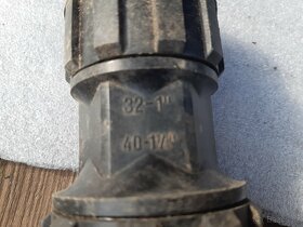 Jističe + spojky hadic 32-1" / 40-1,25", 1 koncovka 32mm-1" - 10