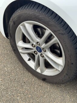 Ford Mondeo 2,0 TDCI 110 Kw - 10