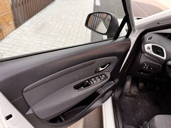 Renault Scenic 1.6 16v - 10