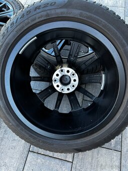 Originál alu kola Bmw 5x112 r20 styling 748M Pirel - 10
