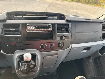 Ford transit 2010 2.2 - 10