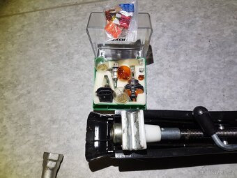 Organizér, originál výbava, (+ rezerva) Škoda Rapid STM - 10