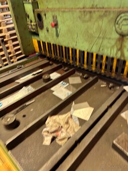 Prodám tabulové nůžky NTE 3150/10A - 10