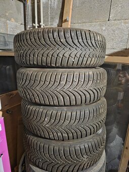 Zimni Hankook 195/65 R15 - 10