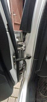 Prodam Ford fiesta 1.4 16v - 10