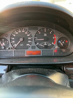 BMW E46 330xd Individuál - 10