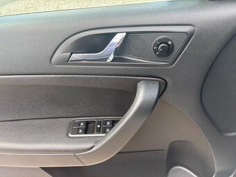 Škoda Yeti 1.4 Tsi 90kw r.v. 2013, Serviska - 10