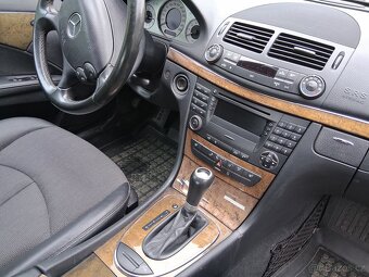 Mercedes-Benz E 200 kompresor - 10