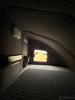 PEUGEOT BOXER VALNÍK S PLACHTOU 2.2HDI 120PS SPANÍ N.STK ČR - 10