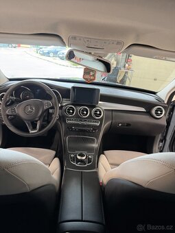 Mercedes Benz C400 - 10