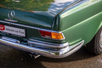 Mercedes Benz w111 250 SE - 10