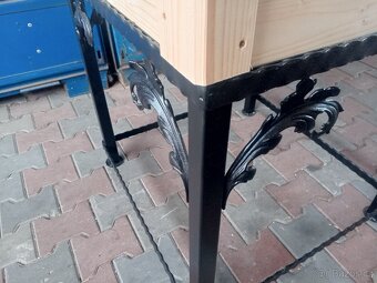 Dřevěná udirna - 10