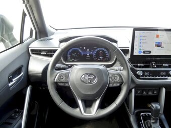 Toyota Corolla Cross, Comfort Business 2,0 Hybrid 4x 1 - 10