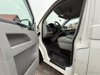 VW Transporter T5.1 2.0TDI 103kw Senzory/klima/3mista/2DIN - 10