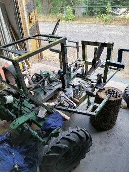 Traktor ČZ 175 PRASE po renovaci - 10