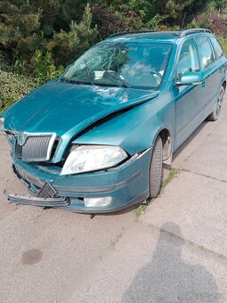 Škoda Octavia 2 1.6 MPI r.v. 2006 bouraná - 10
