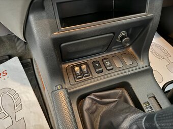 Mitsubishi Pajero 3,5 GDI UZÁVĚRKA TAŽNÉ - 10