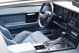 Corvette C4 1985 / 63.000 mil / původní lak / L98 - 10