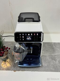 Kávovar Philips EP5500 LatteGo exclusive v bílé barvě - 10