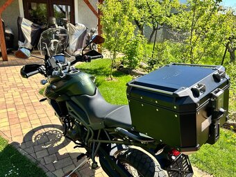 Triumph Tiger 800 XC - 10