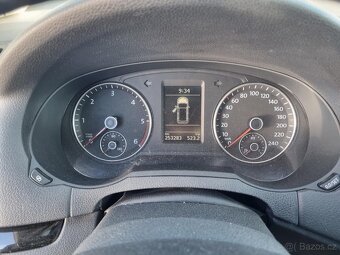 SEAT Alhambra 2.0tdi 103kw 7 mist XENONY PANORAMA KAMERA - 10