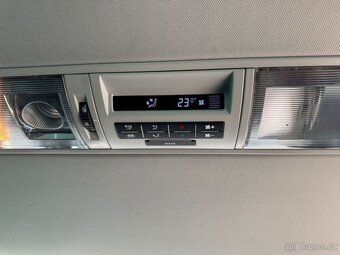 Volkswagen Multivan 4Motion, 132 kW, 7 míst, tažné - 10