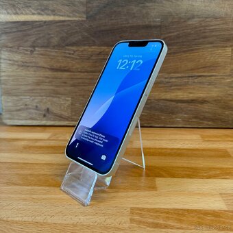 iPhone 13 128GB, bílý (12 měsíců záruka) - 10